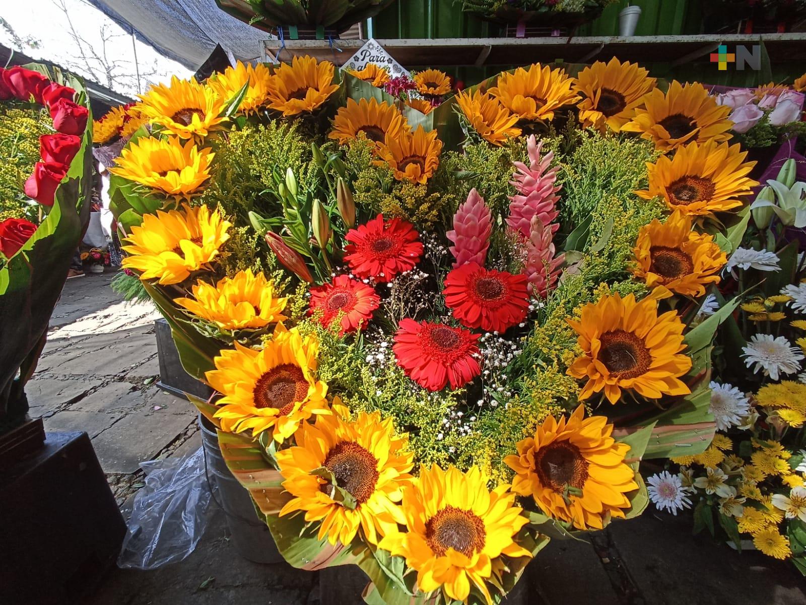 En 14 de febrero, hasta 70% aumentó venta de flores y arreglos en ciudad de Veracruz