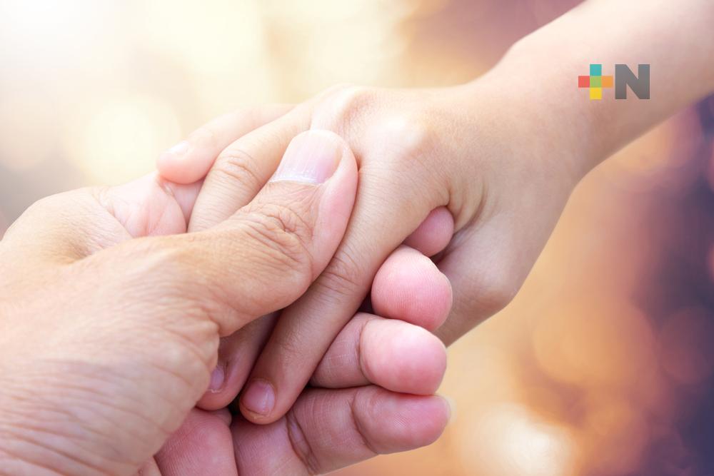 Senadores impulsan iniciativa para ampliar licencias a trabajadores con hijos con cáncer