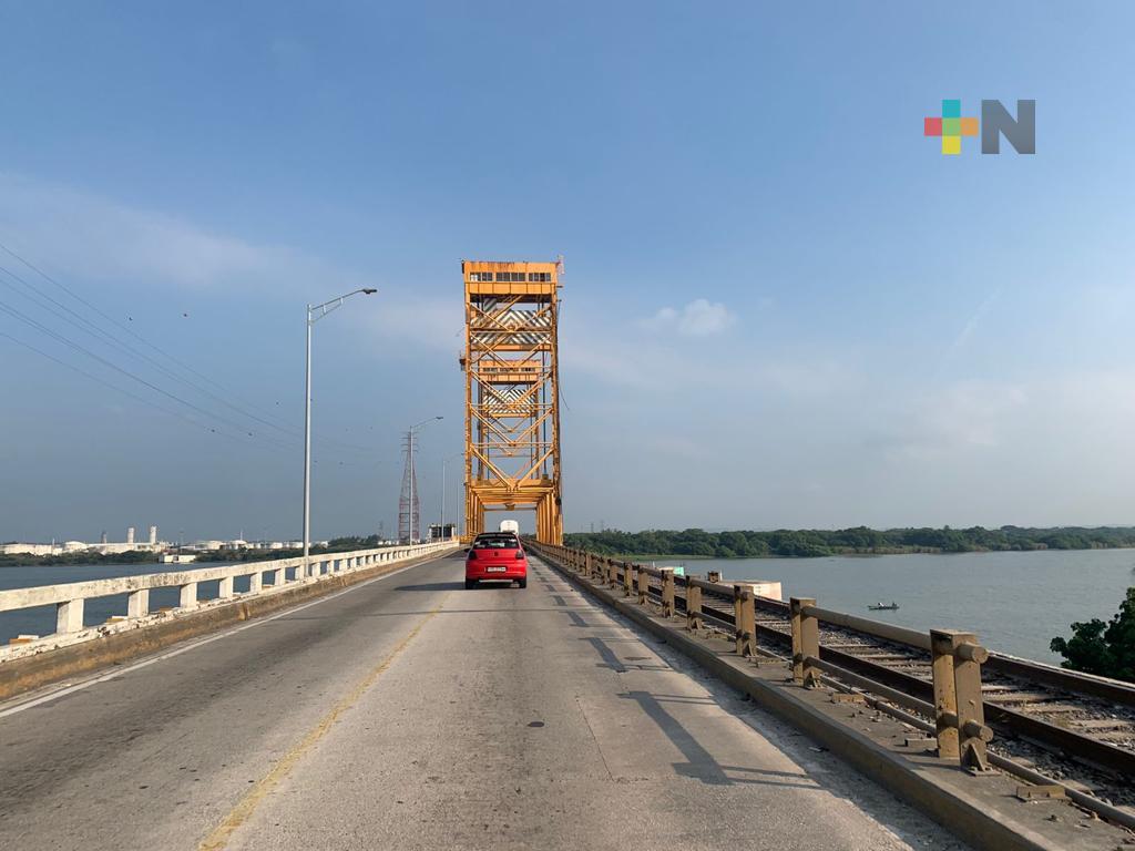 Además de mantenimiento en tramos del puente Coatzacoalcos I y zona industrial, debe incluir iluminación