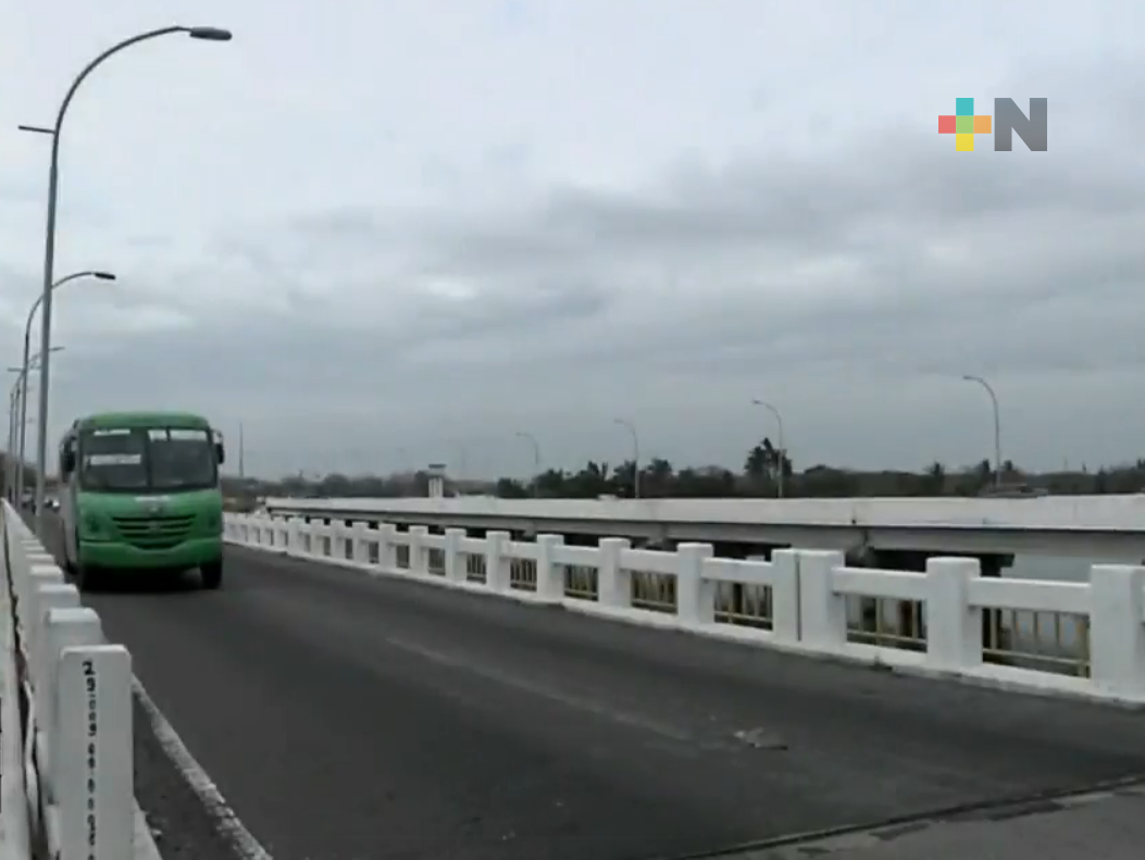 En malas condiciones puente de Boca del Río, necesita una intervención