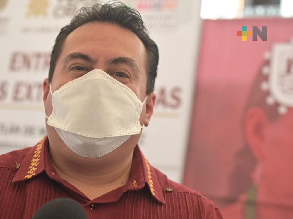 En Veracruz se realizan más bodas que divorcios: Carlos Córdova