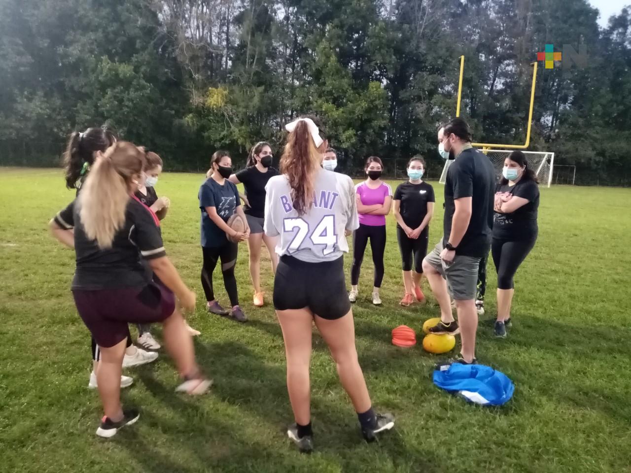 Tocho bandera y Rugby de UV entrenan rumbo a la Universiada Nacional 2022