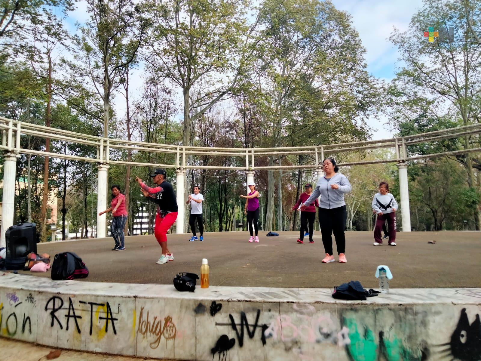 La zumba ha aportado múltiples beneficios a personas de todas las edades durante esta pandemia