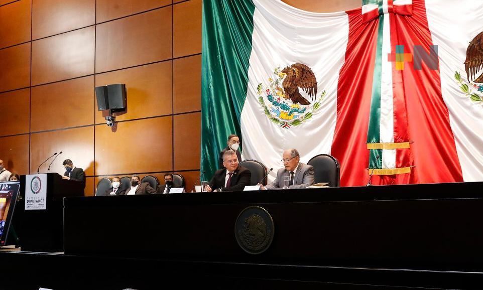 Comisiones Unidas se declaran en sesión permanente para dictaminar iniciativa en materia energética