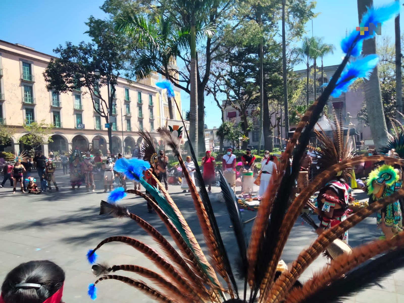 En Xalapa, grupos de Concheros celebran el cambio de signo y año mexicano