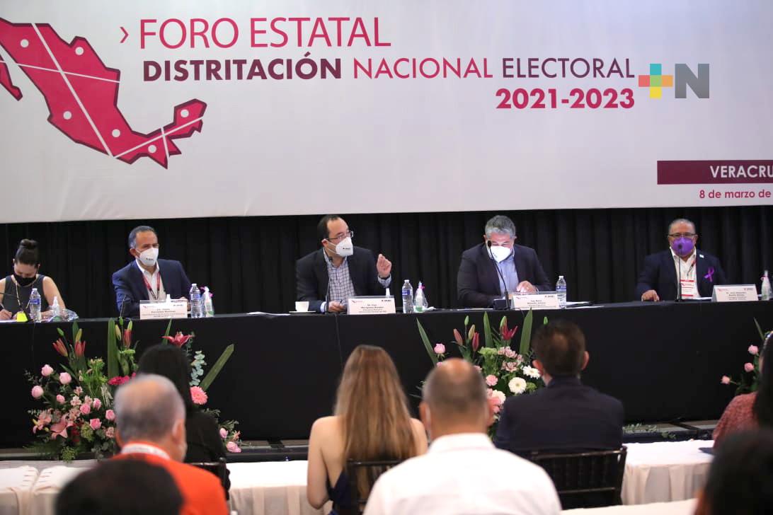 INE investiga firmas presentadas por agrupaciones para realizar Revocación de Mandato