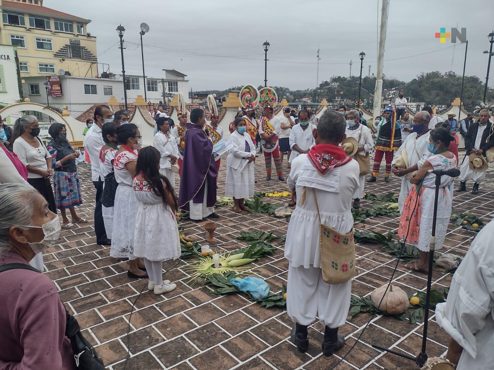 Continúan actividades culturales de la Cumbre Papantla