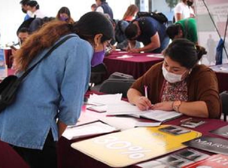 Continúa Feria del Empleo en 10 estados de México