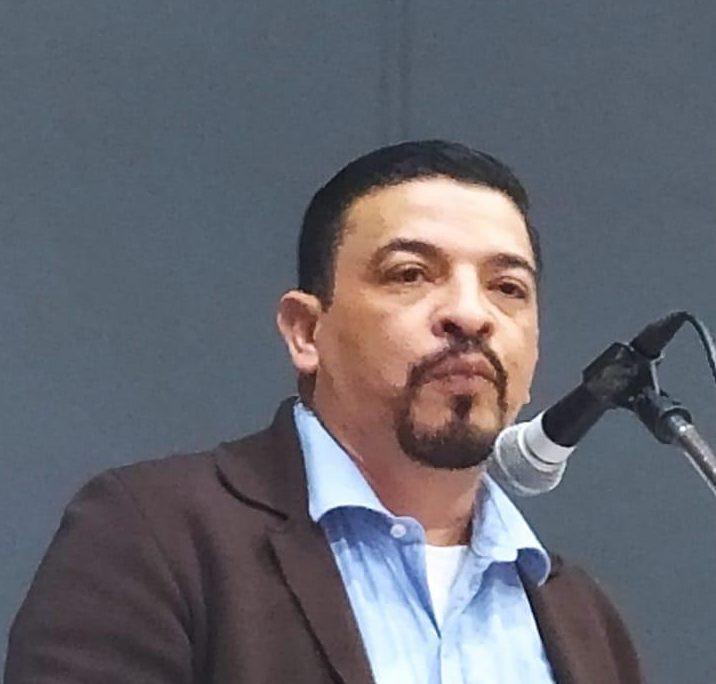 Amenazas no intimidan a diputado Gómez Cazarín; seguirá recorriendo el estado