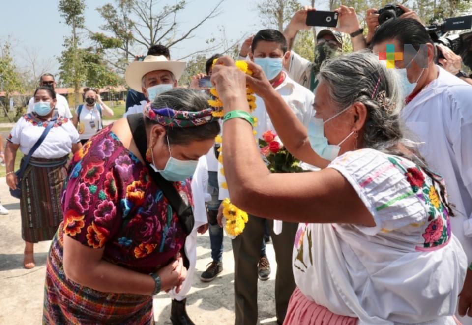 Por primera vez, asiste a Cumbre Tajín una figura como Rigoberta Menchú