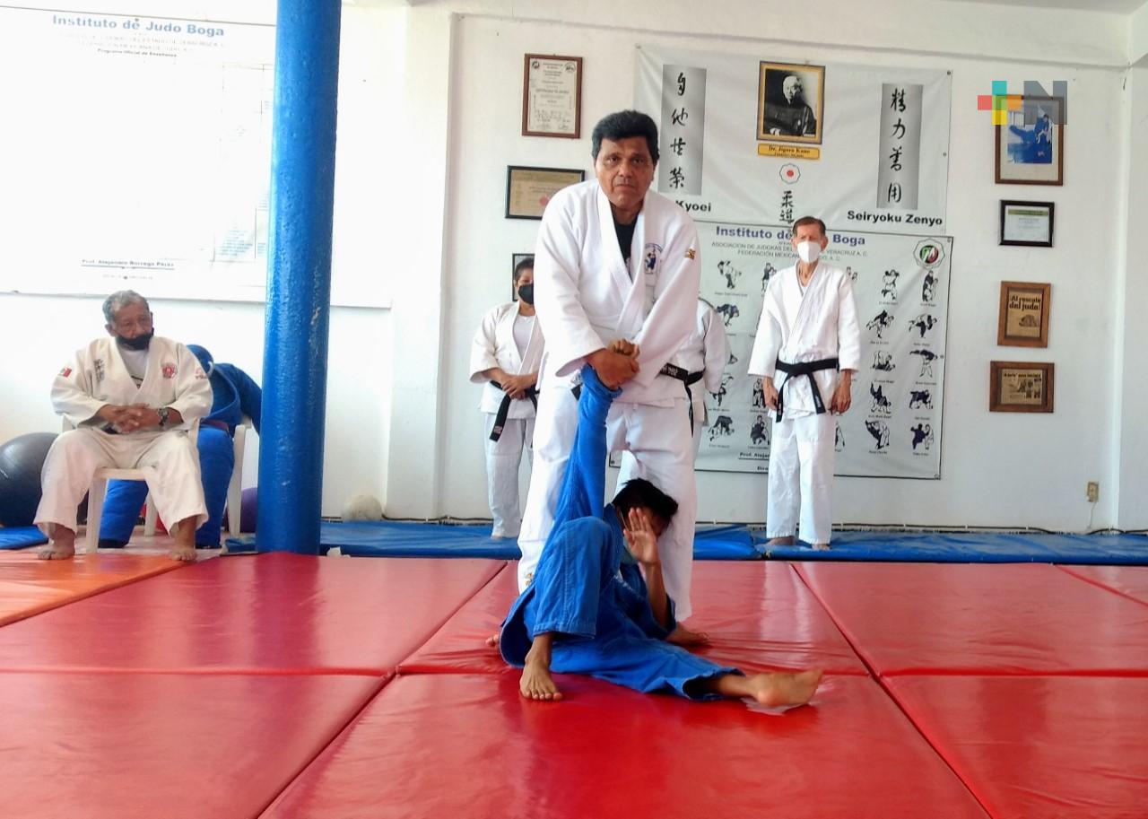 Conmemoran los 50 años de la práctica del judo en Coatzacoalcos