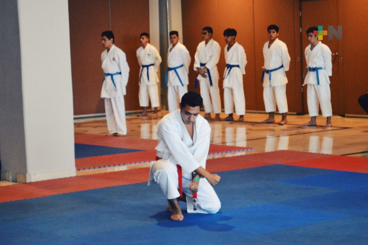 Presente Veracruz en Regional Nacional de Karate Do