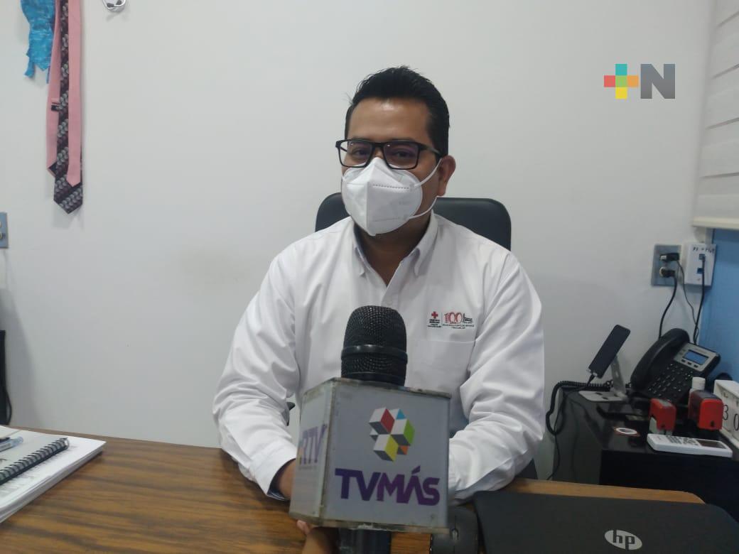 Recomiendan hidratarse para evitar un golpe de calor