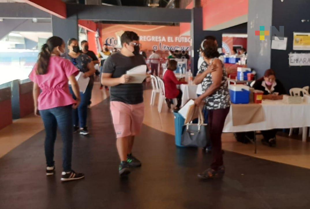 Continúa vacunación anti-Covid en Boca del Río