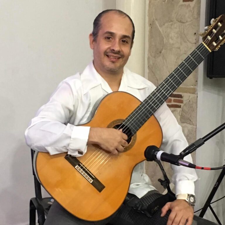 Invita Atarazanas a taller de interpretación de son jarocho