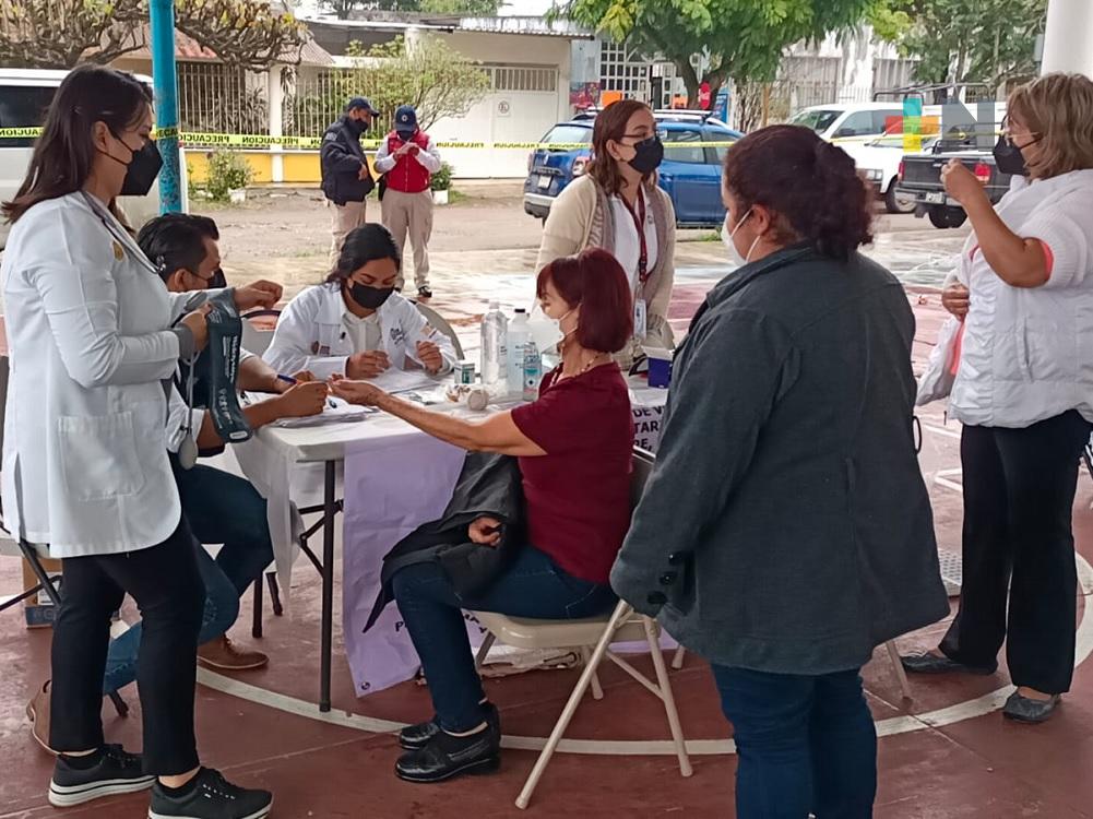 Realizan jornada de salud para la mujer en Martínez de la Torre