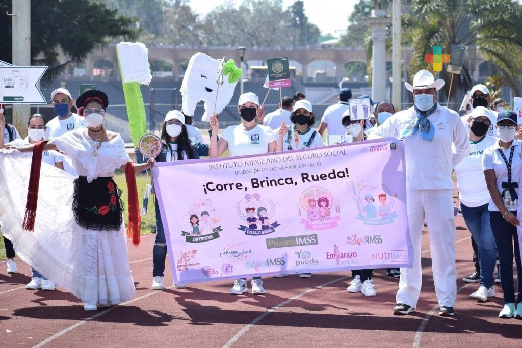 Realizan Triatlón PrevenIMSS en busca de promover hábitos saludables