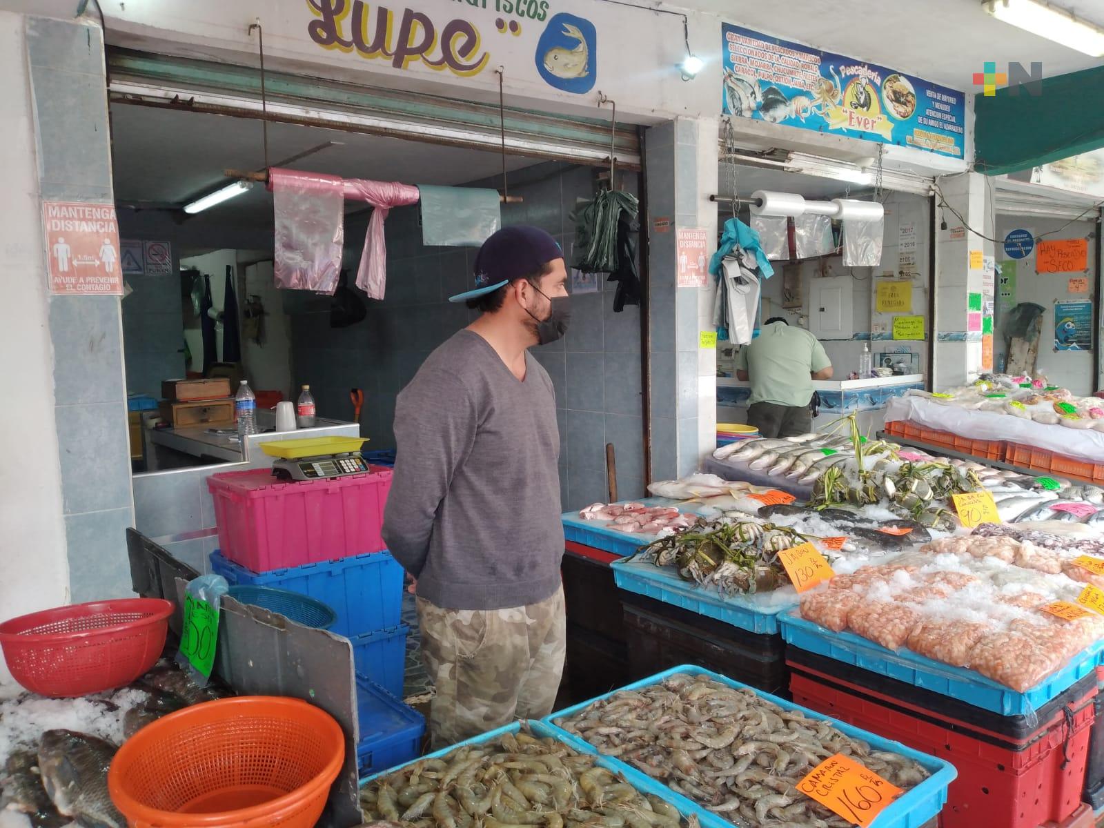 Hasta de 30% el aumento de precio a pescados y mariscos en Veracruz puerto