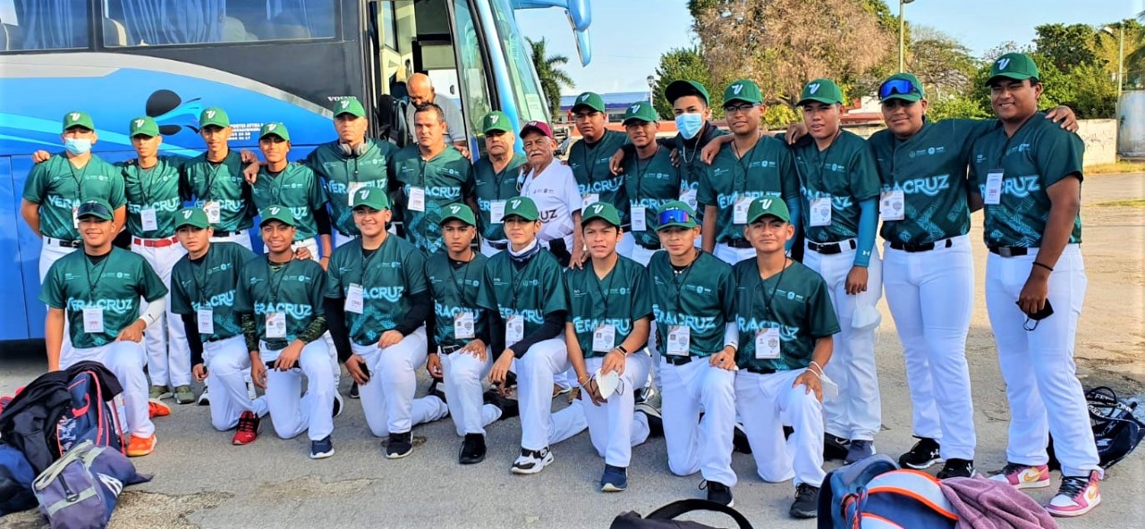 Veracruz inicia con triunfos en Macro Regionales de Beisbol