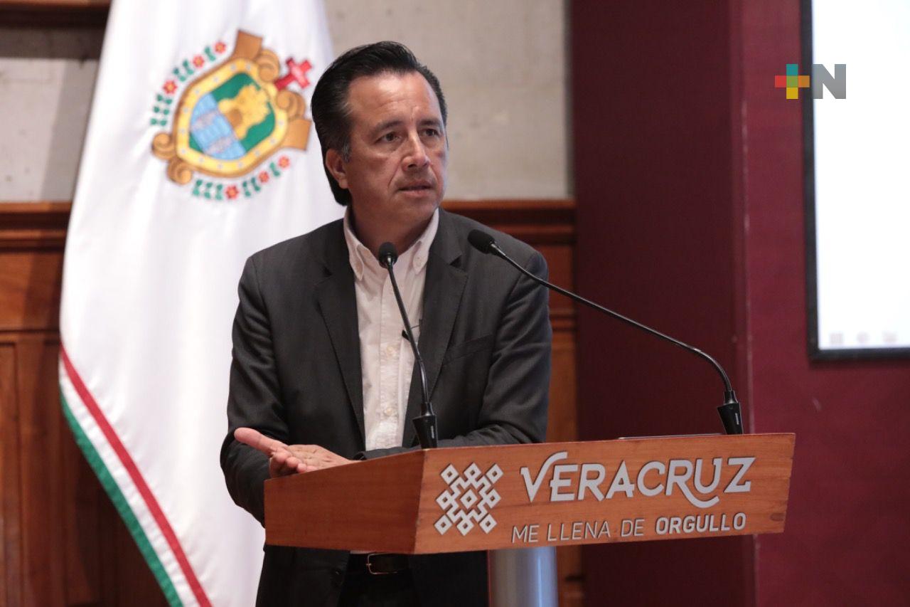 Escuelas de tiempo completo mantienen atención a la niñez, sólo cambia el manejo del recurso: Gobernador