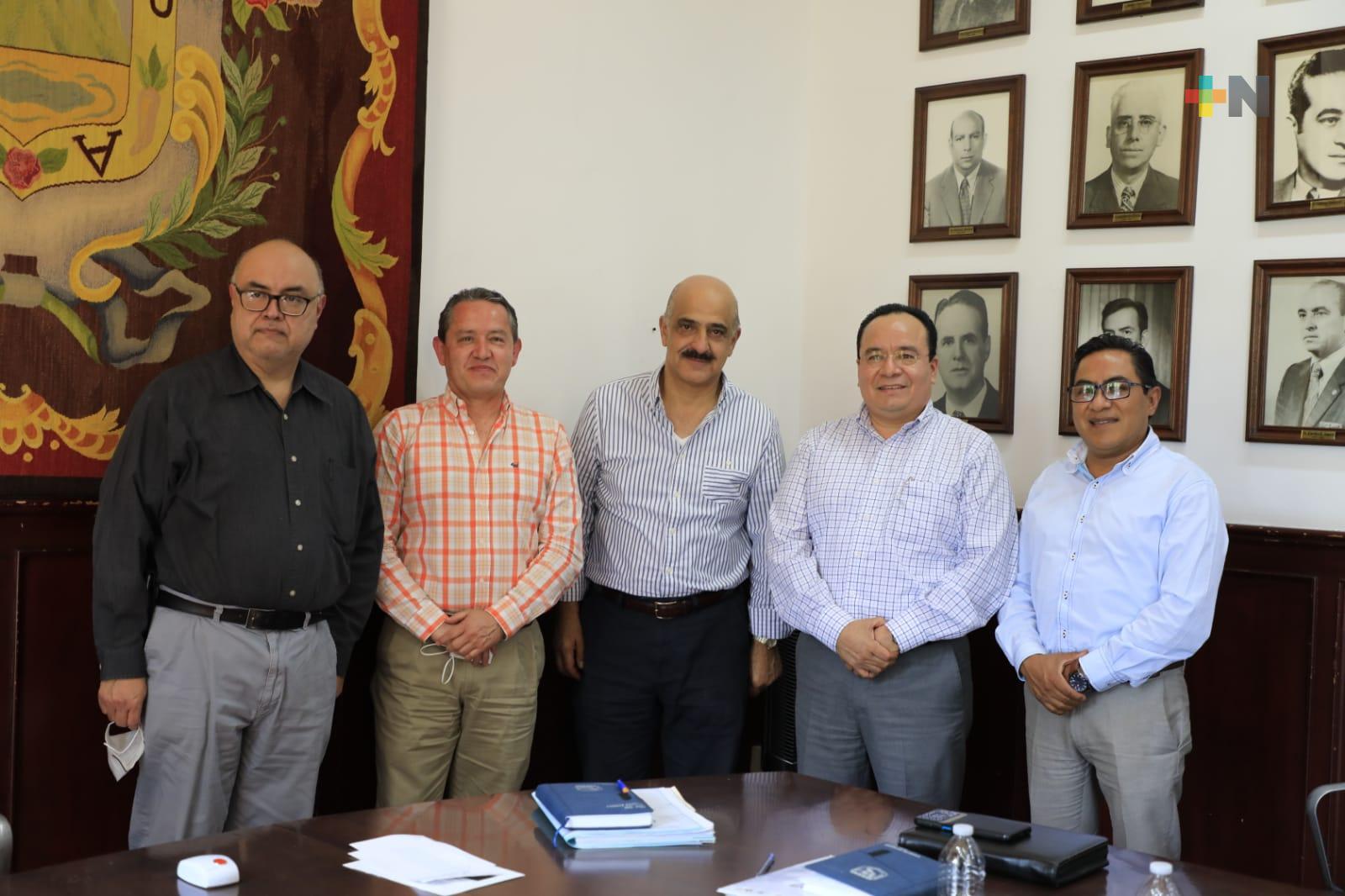 En Xalapa, hay trabajo coordinado por la mejora educativa