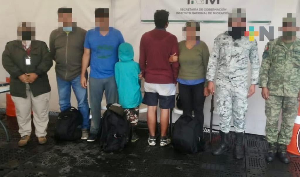 Rescata SSP a 38 migrantes en Agua Dulce y Córdoba