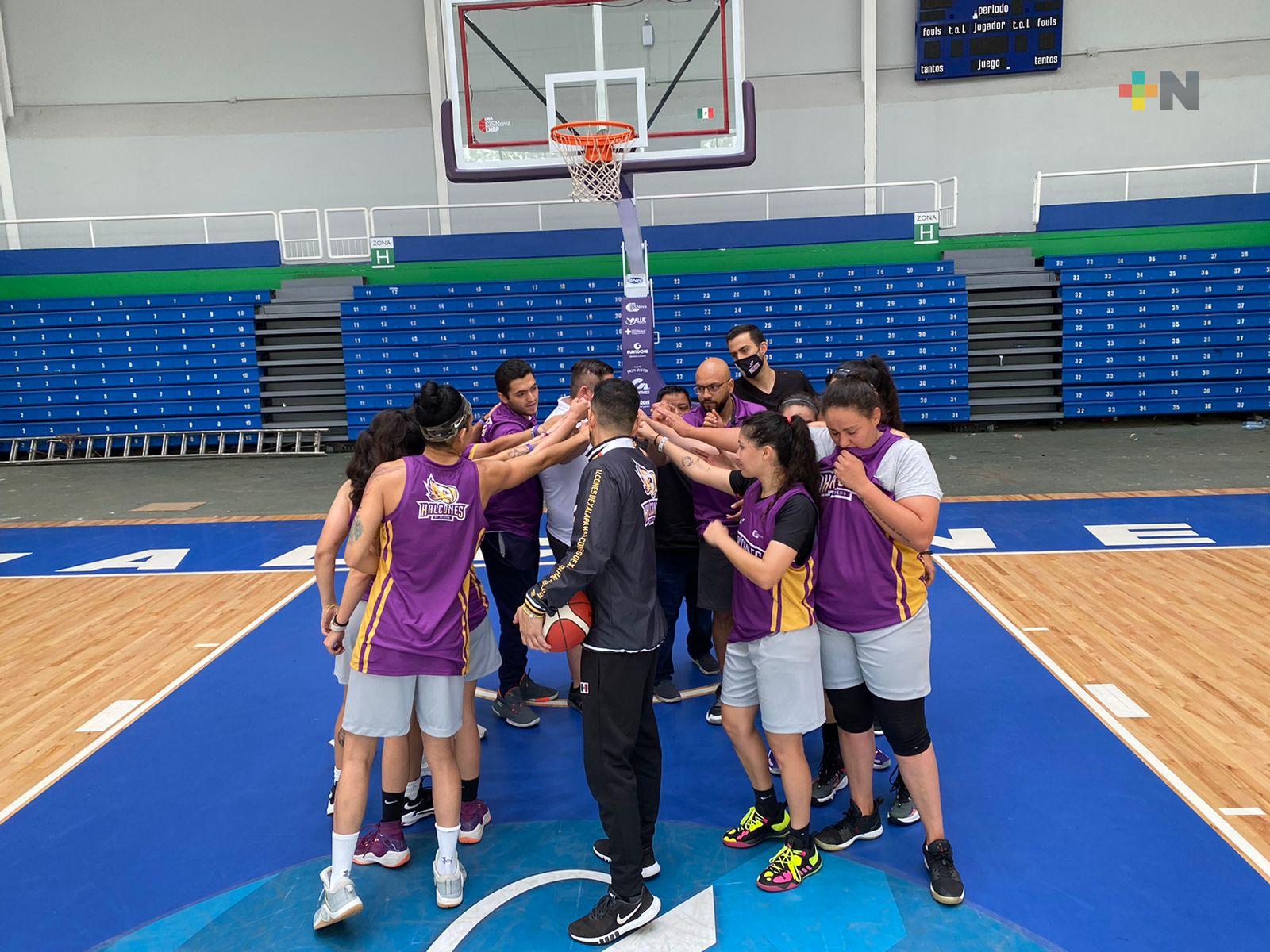 Inician pretemporada en su nido, los Halcones de Xalapa Femenil