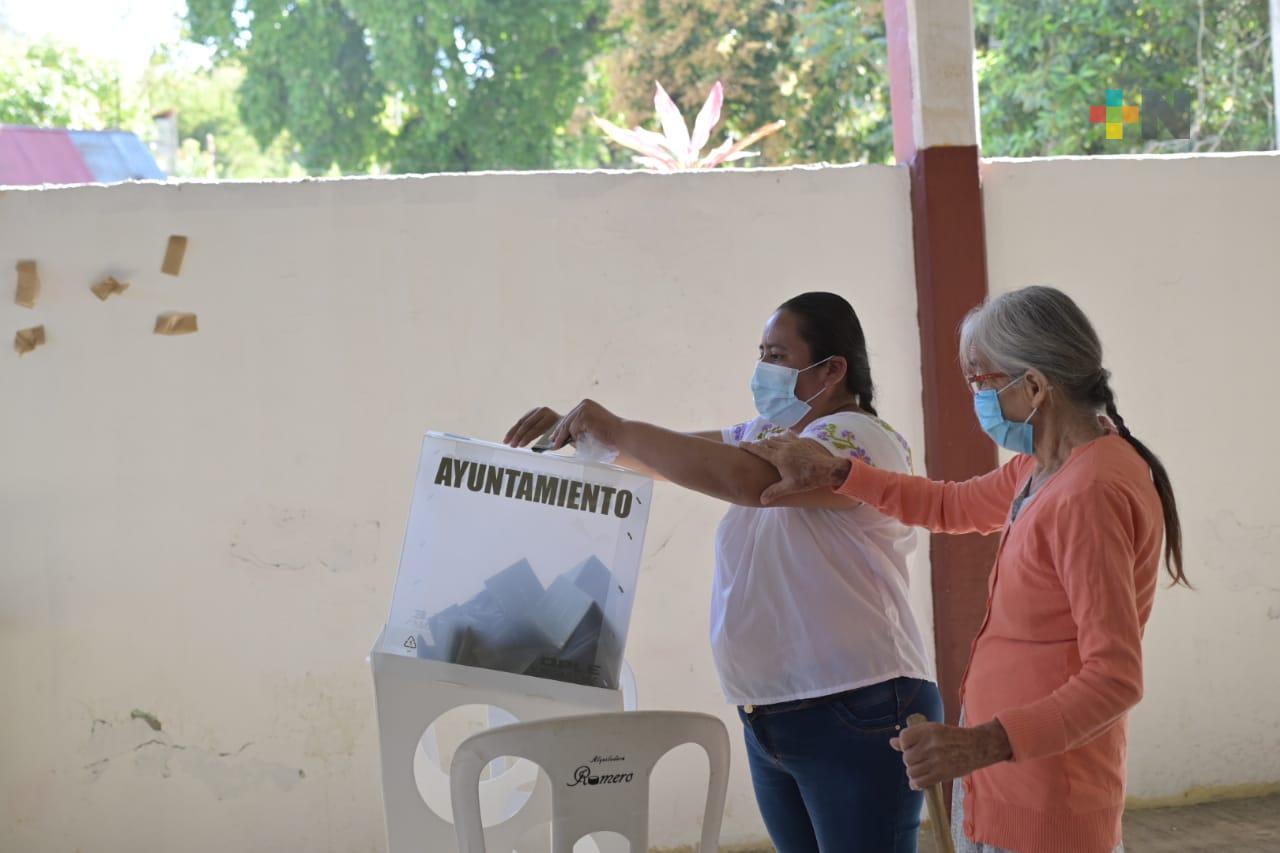 Elecciones extraordinarias en Veracruz, se desarrollaron en completa paz