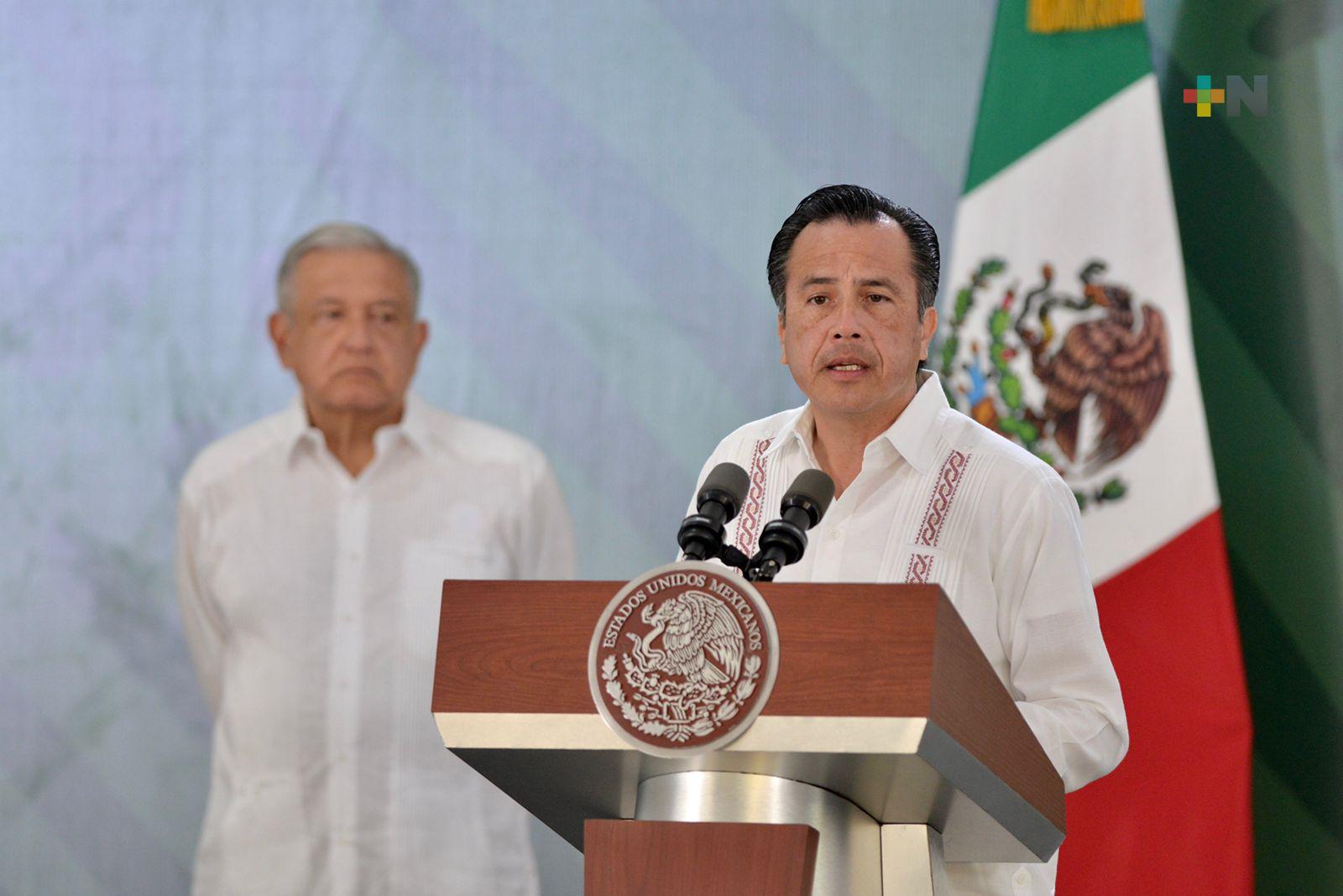 Con apoyos para el Bienestar y rompiendo el vínculo entre delincuencia y gobierno se está logrando la paz en Veracruz