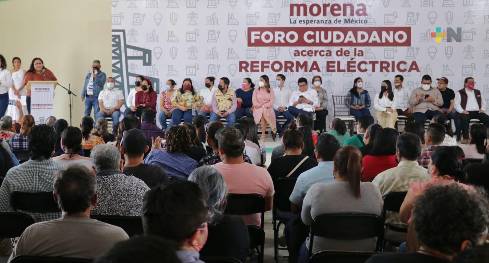 Impartió Citlalli Hernández ponencia en apoyo de Reforma Eléctrica en Amatitlán