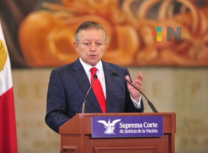 Norma sobre ultrajes cumplía principio de legalidad, perseguía fin legítimo y era idónea: Presidente de la SCJN