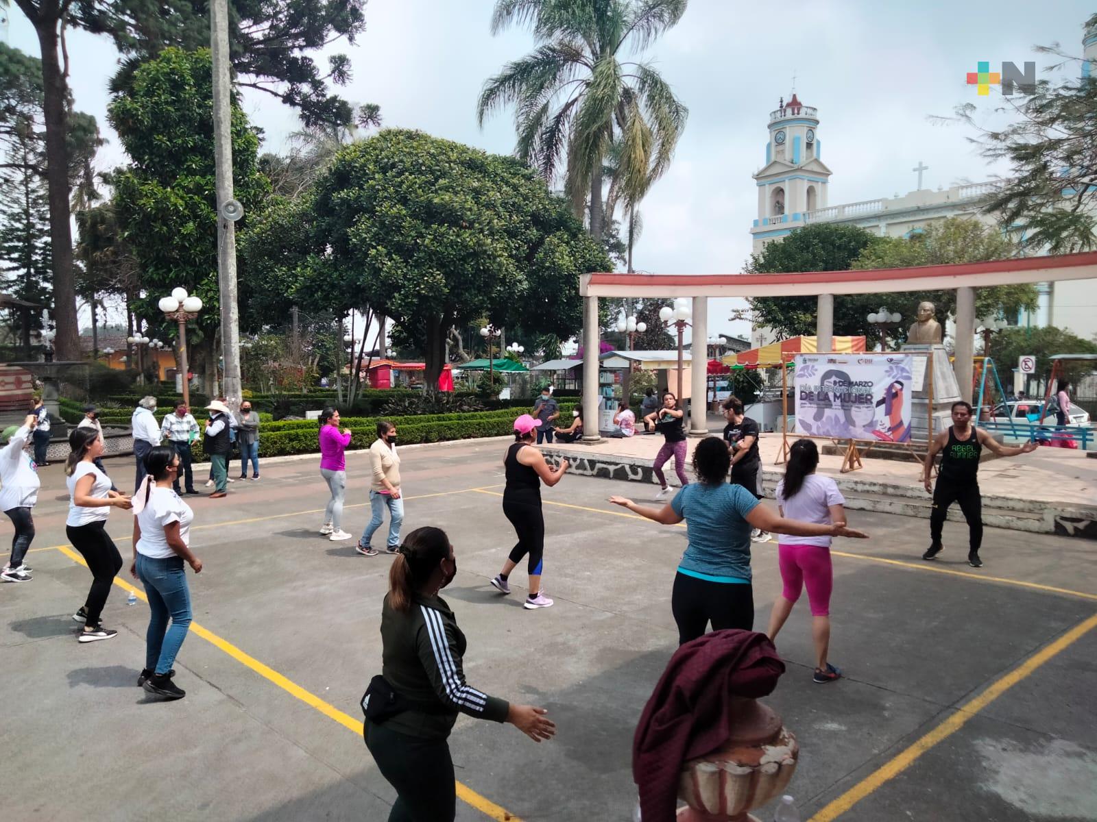 Con jornada de activación física, en Teocelo conmemoran el Día Internacional de la Mujer