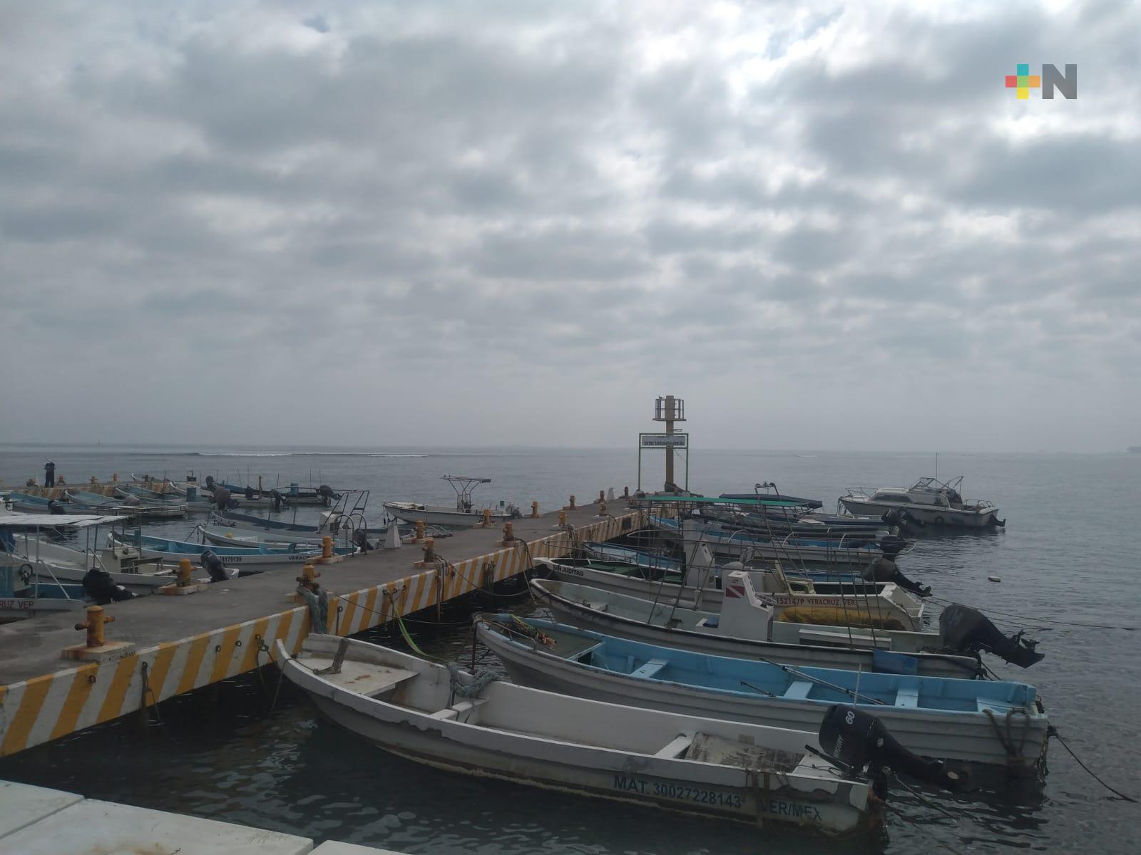 Frente frío ocasiona lluvias, evento de Norte y descenso de temperatura