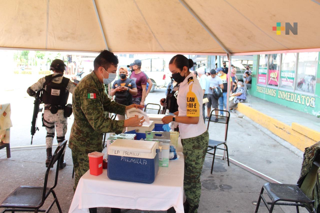 Secretaría de la Defensa Nacional aplica vacuna de refuerzo en municipios de Martínez y San Rafael