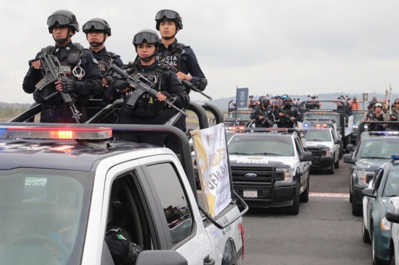 Grupo Escorpión Xalapa atiende volcadura en operativo Semana Santa 2023