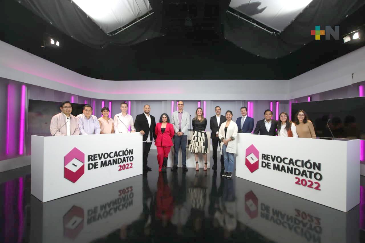 Clausura INE el Torneo de Debate Juvenil Revocación de Mandato