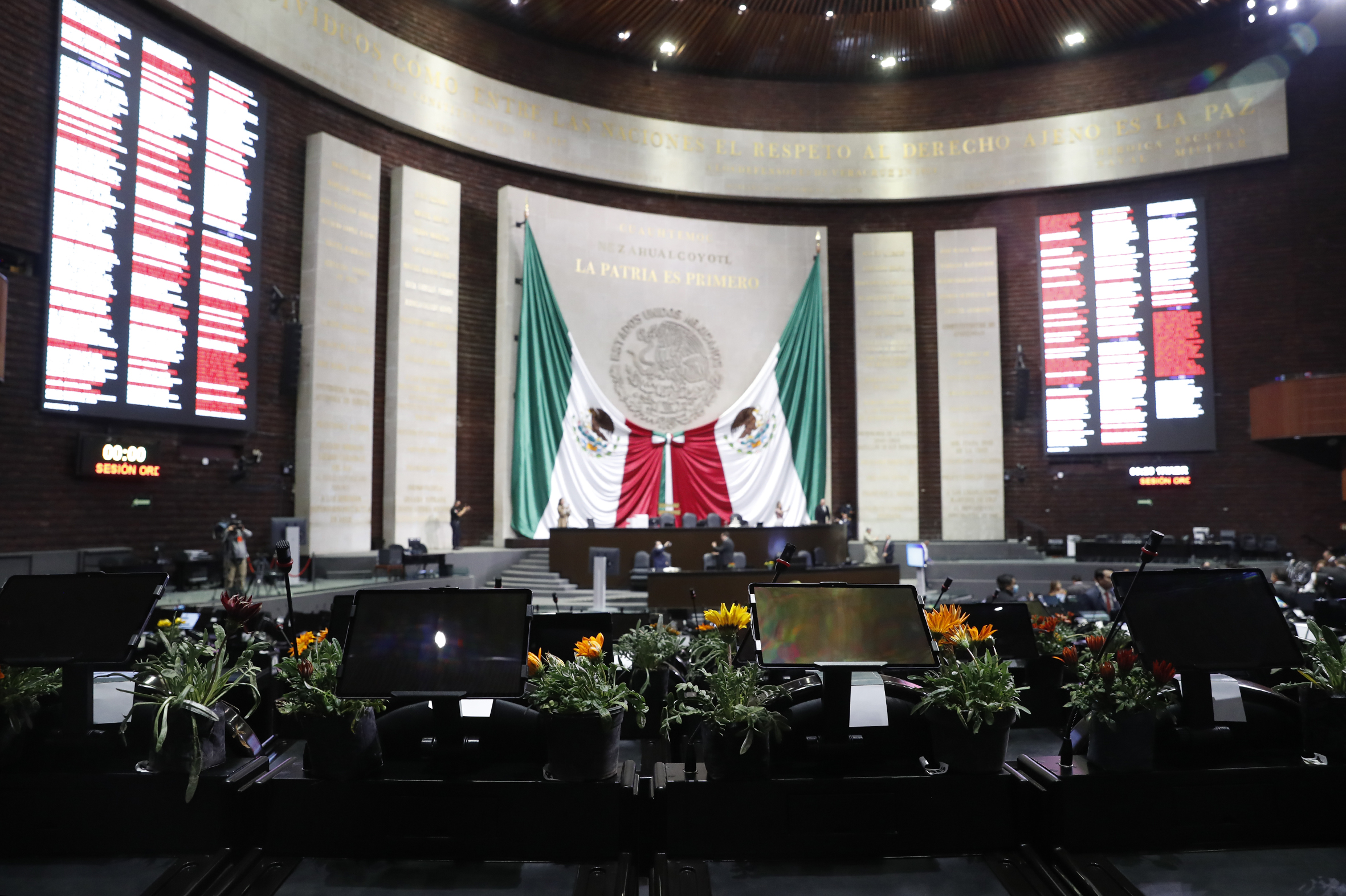 Cámara de Diputados desecha dictamen en materia de energía y de acceso a la energía eléctrica