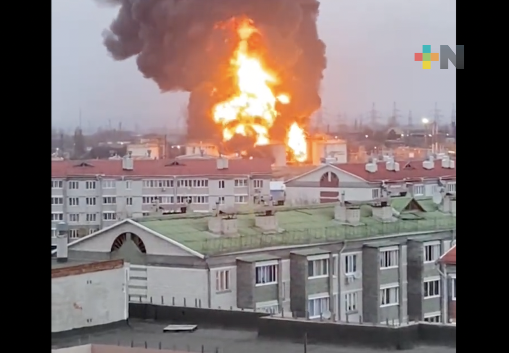Ucrania ataca a Rusia, helicópteros bombardean un depósito de combustible en Belgorod