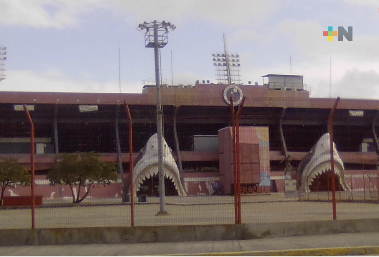 Será rehabilitado el estadio de futbol, Luis de la Fuente “El Pirata”: Lima Franco