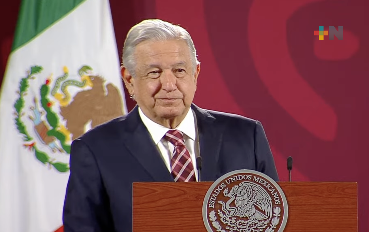 El gobernador Cuitláhuac ha resistido las tentaciones del poder, entiende que el poder es humildad: López Obrador