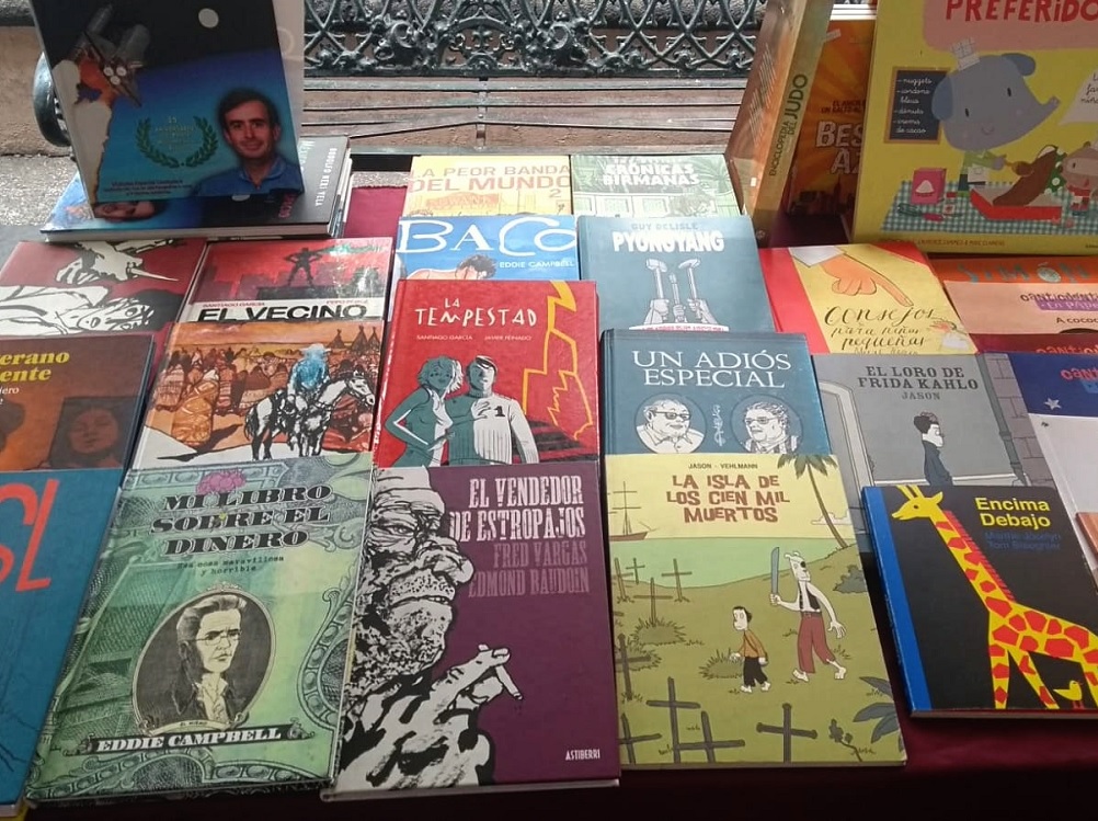 Continúan actividades de la Feria Xalapeña del Libro