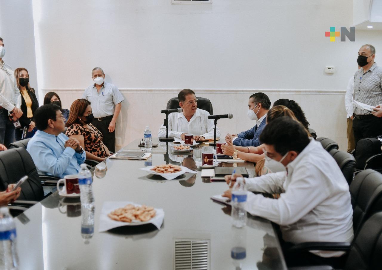 Tuxpan colabora con tribunal para digitalizar justicia administrativa