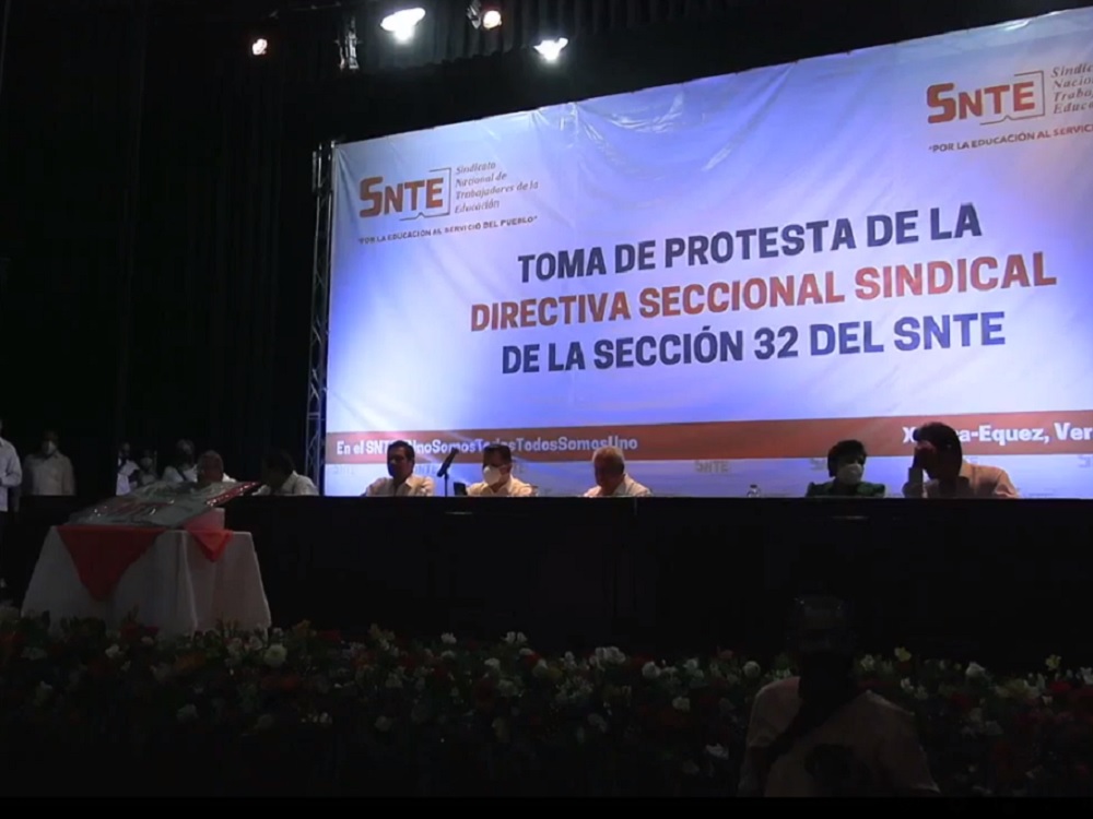 Daniel Covarrubias asume nueva dirigencia de Sección 32 del SNTE