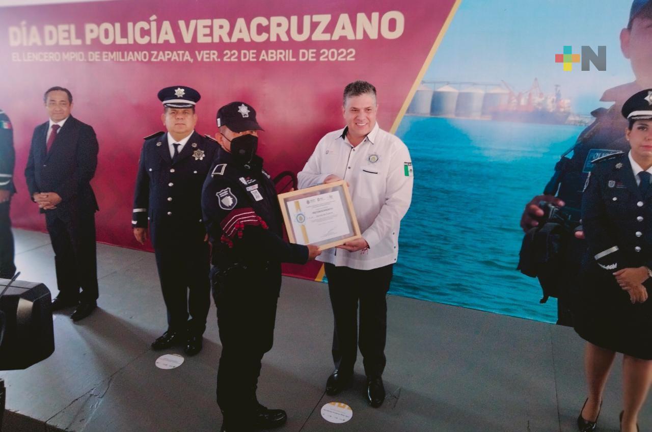Día del Policía Veracruzano; se reconoció la labor de este agrupamiento