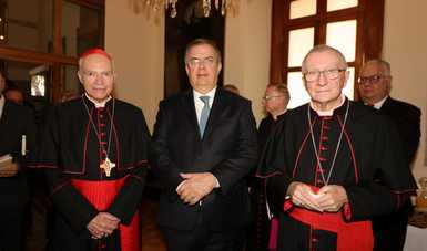 Dignidad humana y respeto a las libertades, causas comunes entre México y la Santa Sede: Ebrard