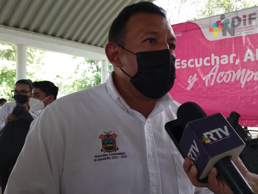 200 familias vulnerables de Banderilla reciben apoyos alimentarios