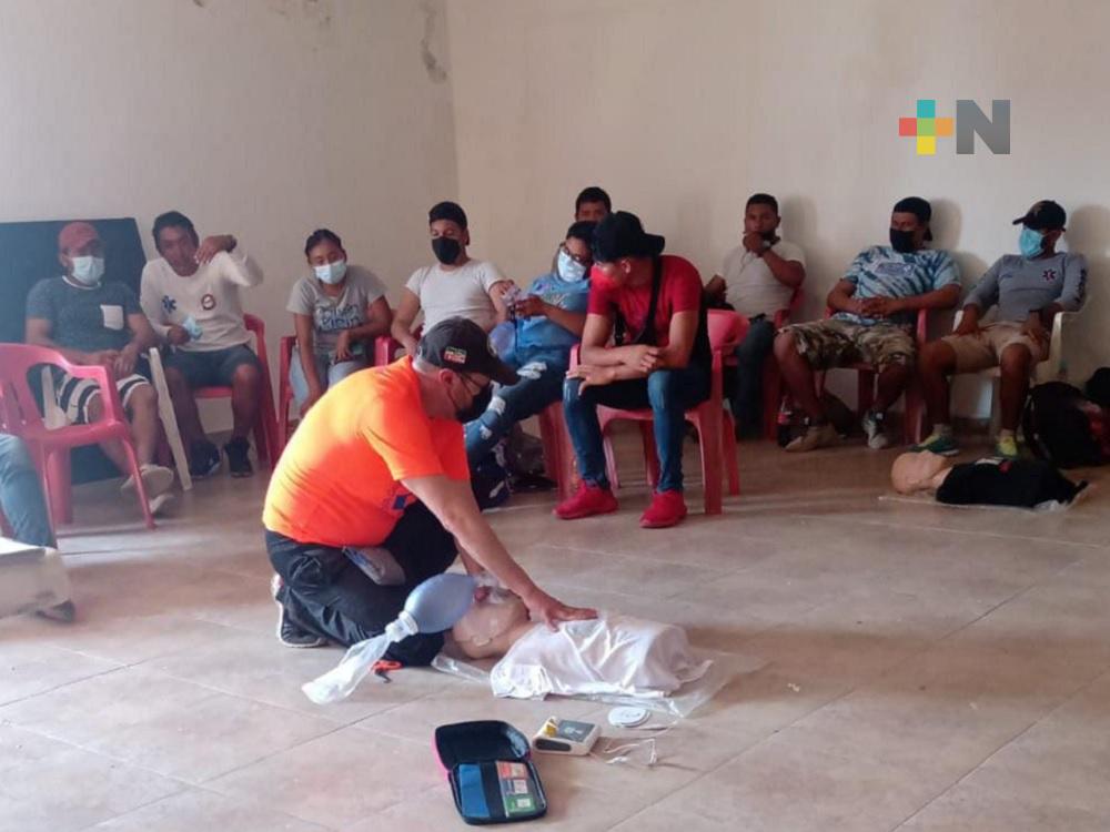 Guardavidas de Tecolutla se preparan para Semana Santa