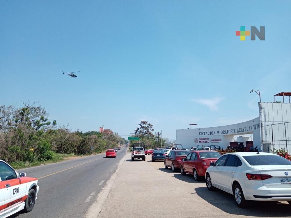 Guardia Nacional y Fuerza Civil controlan motín en estación migratoria de Acayucan