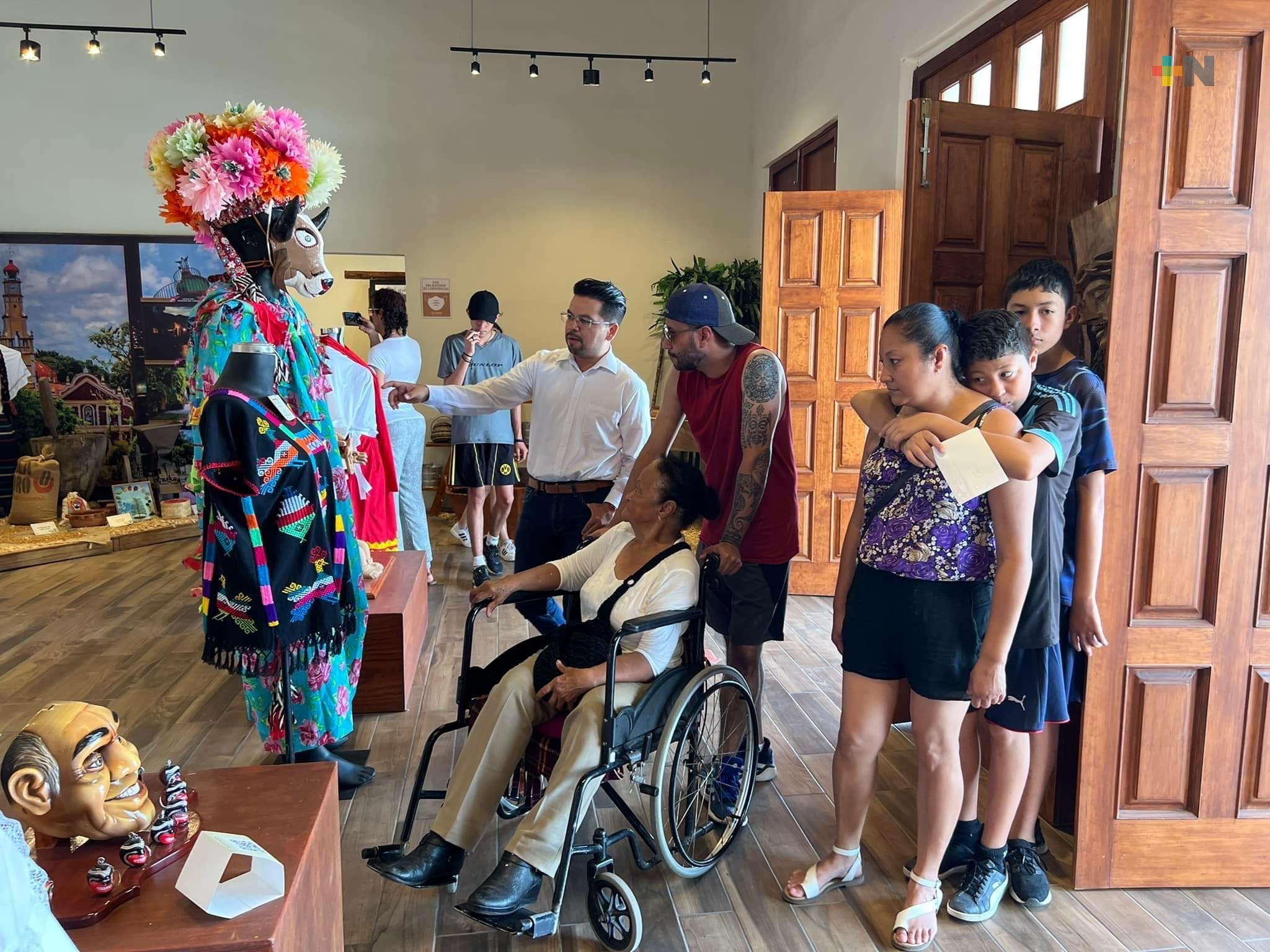 Turismo de Veracruz y Oaxaca visita el Museo del Sotavento, en Otatitlán
