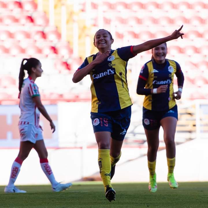 Futbolista de Coatzacoalcos logra su primer gol en Liga MX Femenil